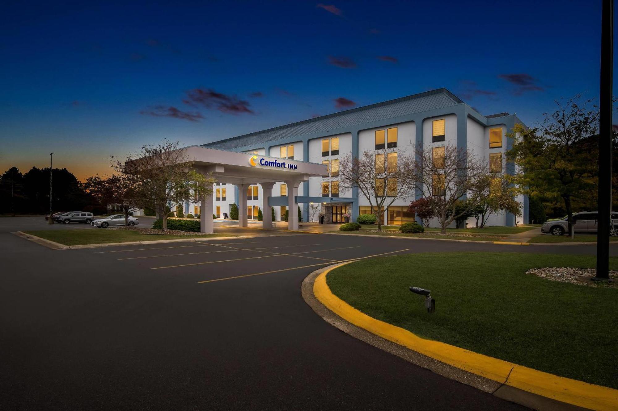 Comfort Inn Cadillac Extérieur photo