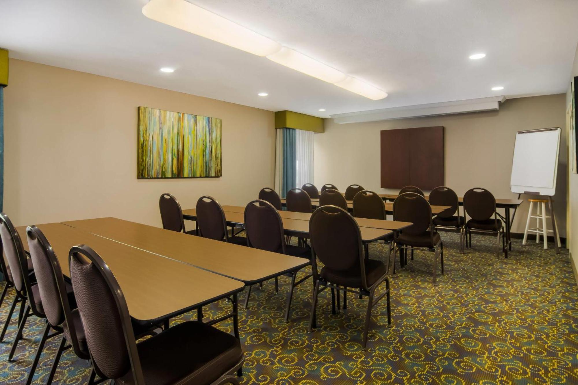 Comfort Inn Cadillac Extérieur photo