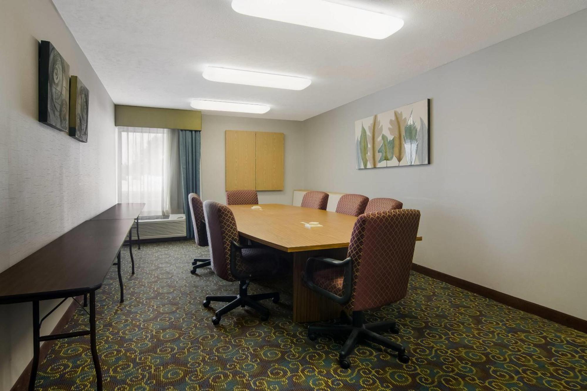 Comfort Inn Cadillac Extérieur photo